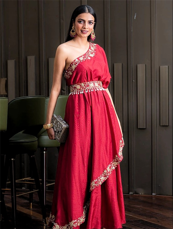 Celebrity indo western outlet dresses