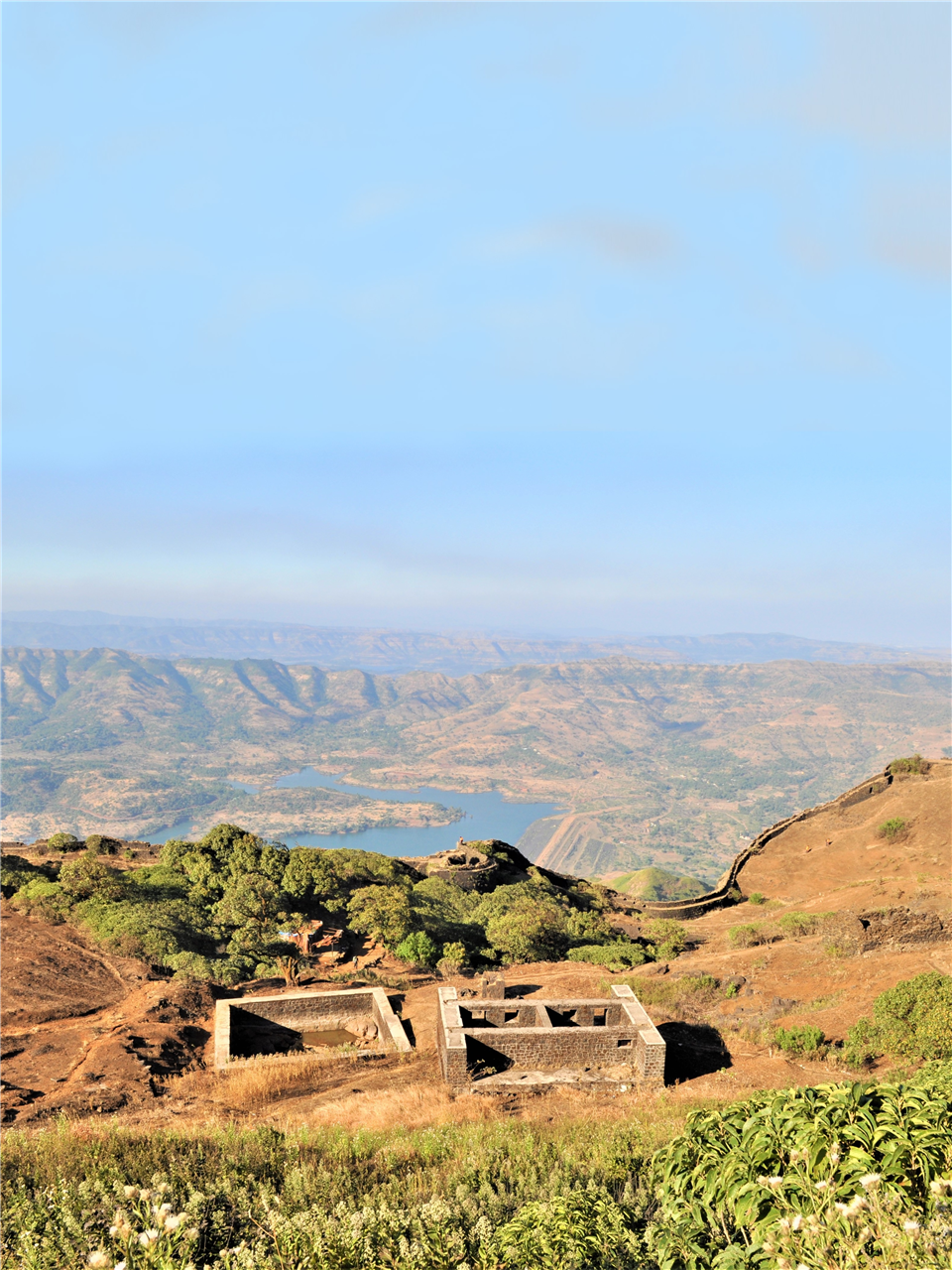 Amazing One Day Trek To Largest Torna Fort Near Pune And Mumbai